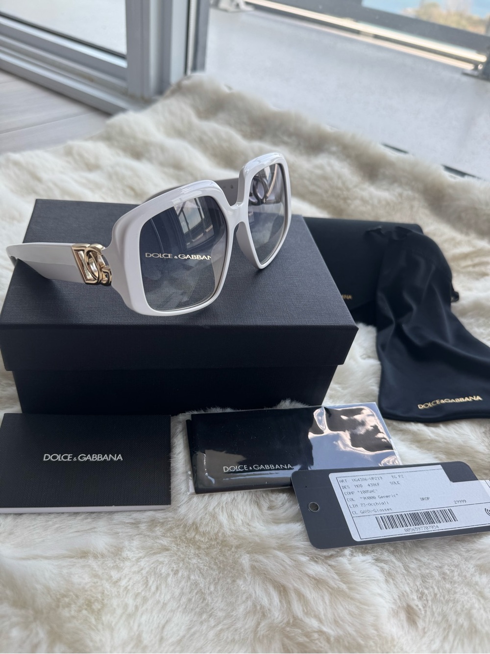🤍Dolce & Gabbana White Square Sunglasses🤍 - Picture 2 of 8